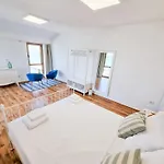 Seafront Seaview Center Old Town 1,2,3,4 By Rentistra Umag