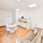 Seafront Seaview Center Old Town 1,2,3,4 By Rentistra Appartement *