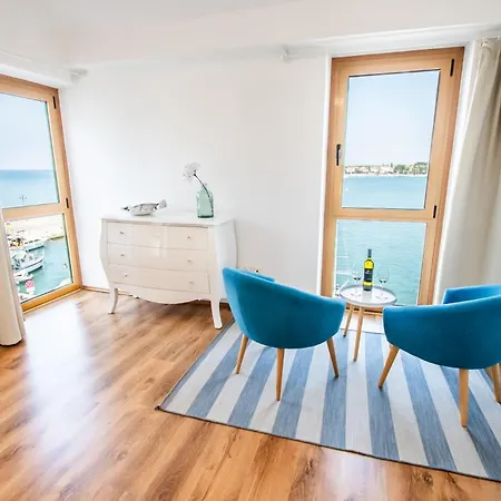 Seafront Seaview Center Old Town 1,2,3,4 By Rentistra Umag