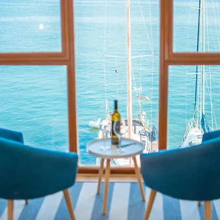 Apartment Seafront Seaview Center Old Town 1,2,3,4 By Rentistra Umag
