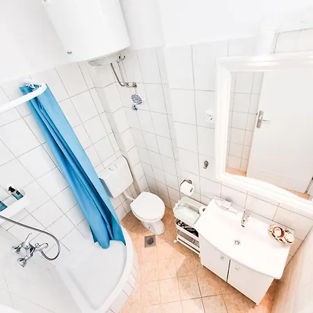 Seafront Seaview Center Old Town 1,2,3,4 By Rentistra Apartman *
