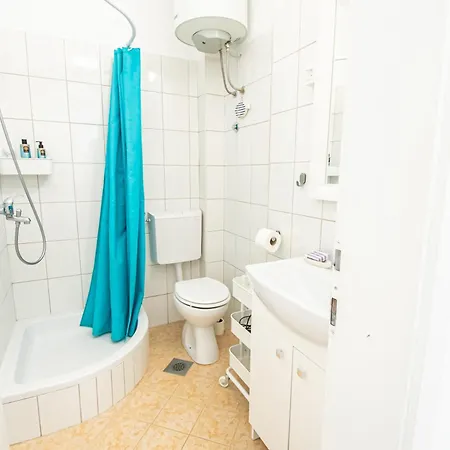 Seafront Seaview Center Old Town 1,2,3,4 By Rentistra Apartman *